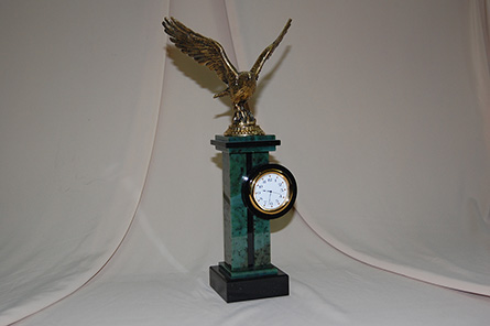 Часы колонна с орлом